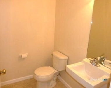 14 Larkspur Lane - Photo Thumbnail 4
