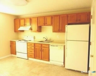 14 Larkspur Lane - Photo Thumbnail 2