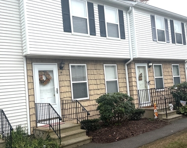 14 Larkspur Lane - Photo Thumbnail 1