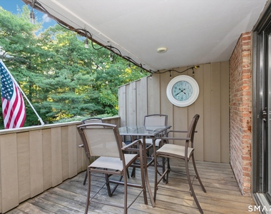 98 Gillies Lane - Photo Thumbnail 1
