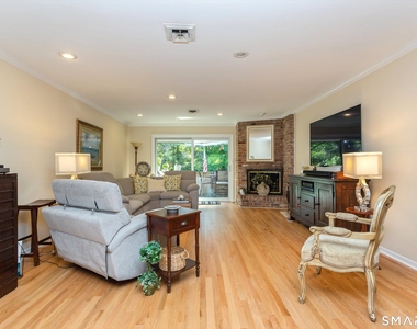 98 Gillies Lane - Photo Thumbnail 5