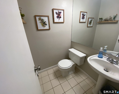 79 Highview Avenue - Photo Thumbnail 2