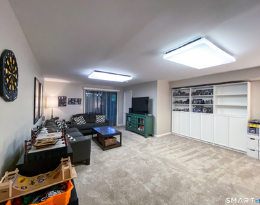 79 Highview Avenue - Photo Thumbnail 10