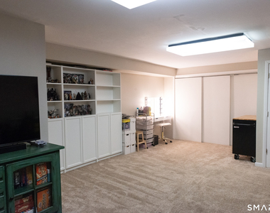 79 Highview Avenue - Photo Thumbnail 8