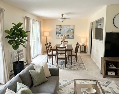 97 Richards Avenue - Photo Thumbnail 16