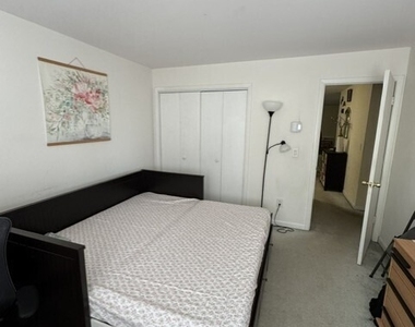 97 Richards Avenue - Photo Thumbnail 12