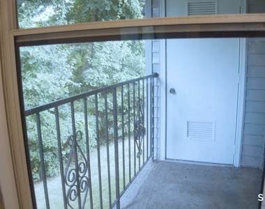 140 Thompson Street - Photo Thumbnail 17