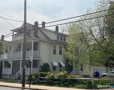 42 Albert Street - Photo Thumbnail 2