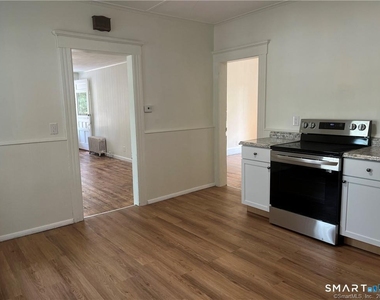 42 Albert Street - Photo Thumbnail 9