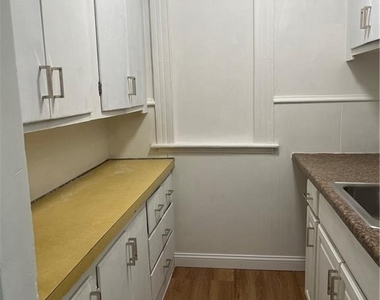 42 Albert Street - Photo Thumbnail 14