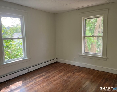 42 Albert Street - Photo Thumbnail 23