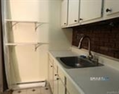1634 Farmington Avenue - Photo Thumbnail 8