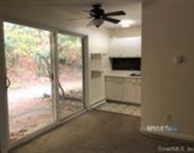 1634 Farmington Avenue - Photo Thumbnail 4