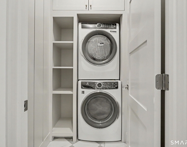 96 Clinton Street - Photo Thumbnail 25