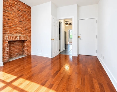 294 Harman Street - Photo Thumbnail 4