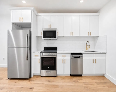 49 West 55th Street - Photo Thumbnail 5