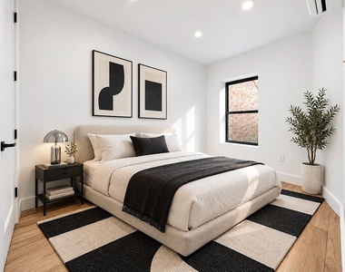 49 West 55th Street - Photo Thumbnail 3