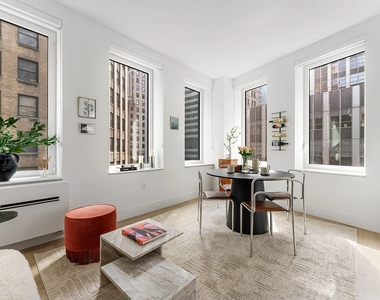 55 Broad Street - Photo Thumbnail 5