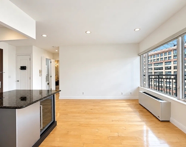 197 Bridge Street - Photo Thumbnail 2