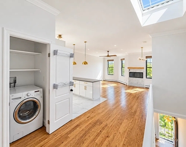 274 Bleecker Street - Photo Thumbnail 1