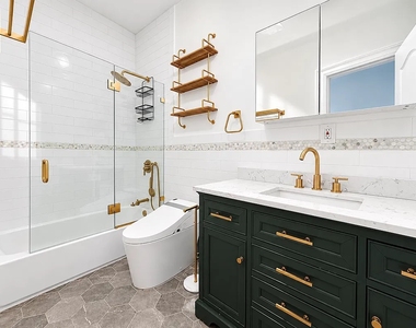 274 Bleecker Street - Photo Thumbnail 10