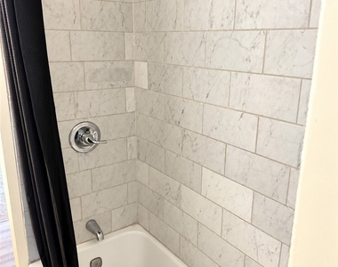 1538 5th Ave - Photo Thumbnail 4