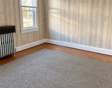 520 W Smithfield - Photo Thumbnail 3