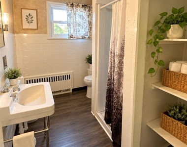 520 W Smithfield - Photo Thumbnail 5