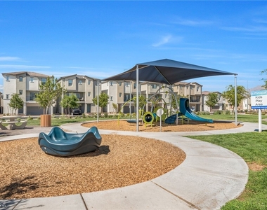 2661 Saddle Bronze Court - Photo Thumbnail 35
