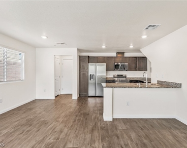2661 Saddle Bronze Court - Photo Thumbnail 7