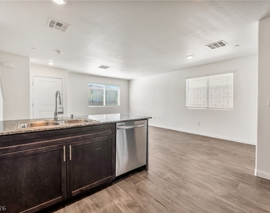 2661 Saddle Bronze Court - Photo Thumbnail 11