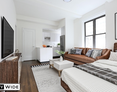 140 East 46th Street - Photo Thumbnail 1