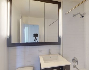 808 Columbus Ave - Photo Thumbnail 4