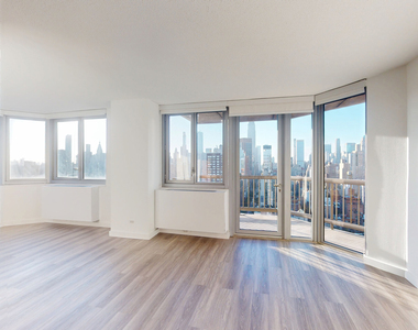 401 E 34th St - Photo Thumbnail 3