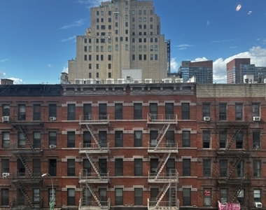 752 9th Avenue - Photo Thumbnail 12