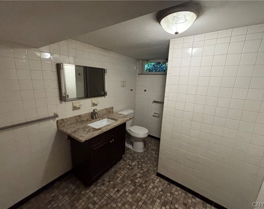 2101 James Street - Photo Thumbnail 20
