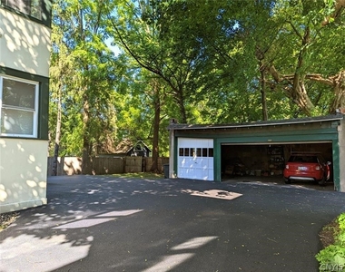 141 Beverly Road - Photo Thumbnail 16