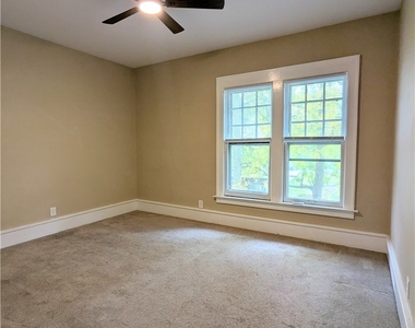 141 Beverly Road - Photo Thumbnail 15