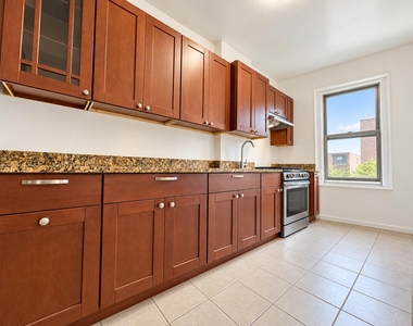 10 Park Terrace East - Photo Thumbnail 3