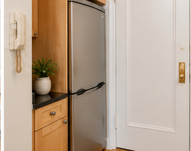 152 East 84th Street #2K - Photo Thumbnail 2