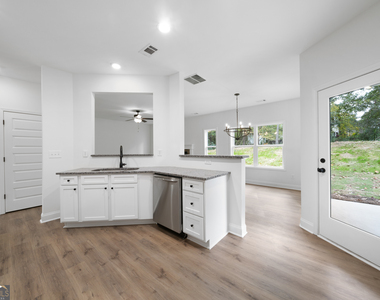 21 Jamie Drive - Photo Thumbnail 10