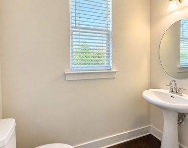 50 Auburn Hill Drive - Photo Thumbnail 2