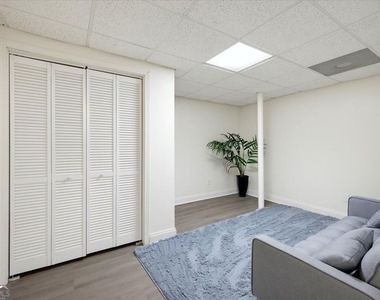 4367 Berline Drive - Photo Thumbnail 25