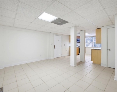 4367 Berline Drive - Photo Thumbnail 22