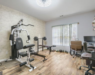 7792 Waterlace Drive - Photo Thumbnail 12