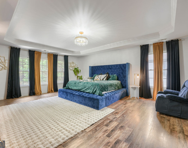 7792 Waterlace Drive - Photo Thumbnail 6