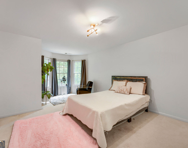 7792 Waterlace Drive - Photo Thumbnail 15