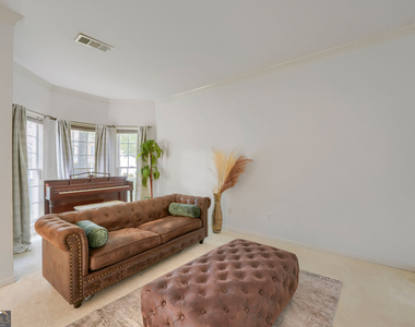 7792 Waterlace Drive - Photo Thumbnail 11
