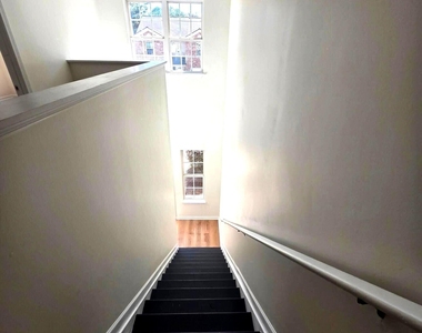 116 Heritage Way - Photo Thumbnail 14