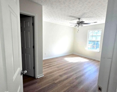 116 Heritage Way - Photo Thumbnail 17